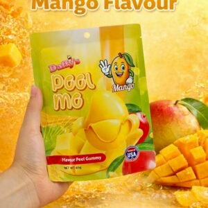 A 65g yellow bag of Daffy’s Peel Me Mango Gummy Candy, showing vibrant, peelable, halal-certified mango-flavored gummies.