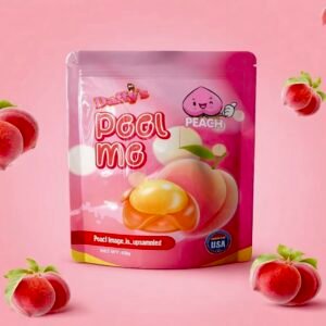 A 65g orange bag of Daffy’s Peel Me Peach Gummy Candy, featuring soft, peelable, halal-certified peach-flavored gummies.