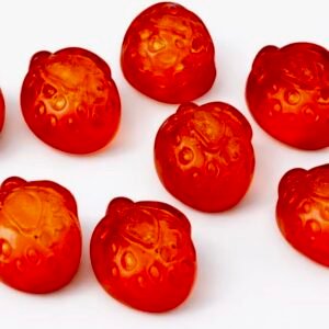 A 65g pack of Daffy’s Peel Me Strawberry Gummy Candy, showing the red peelable fruit gummies made with real juice.