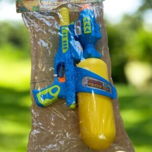 The 600ML Pressure Water Gun toy inside its clear plastic retail packaging with a colorful "Super Water Gun" header card, perfect for birthdays.