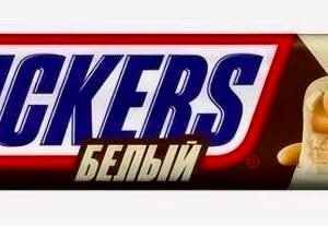 Two-bar pack of Snickers Duo White chocolate featuring a creamy white chocolate coating over peanuts, caramel, and nougat.